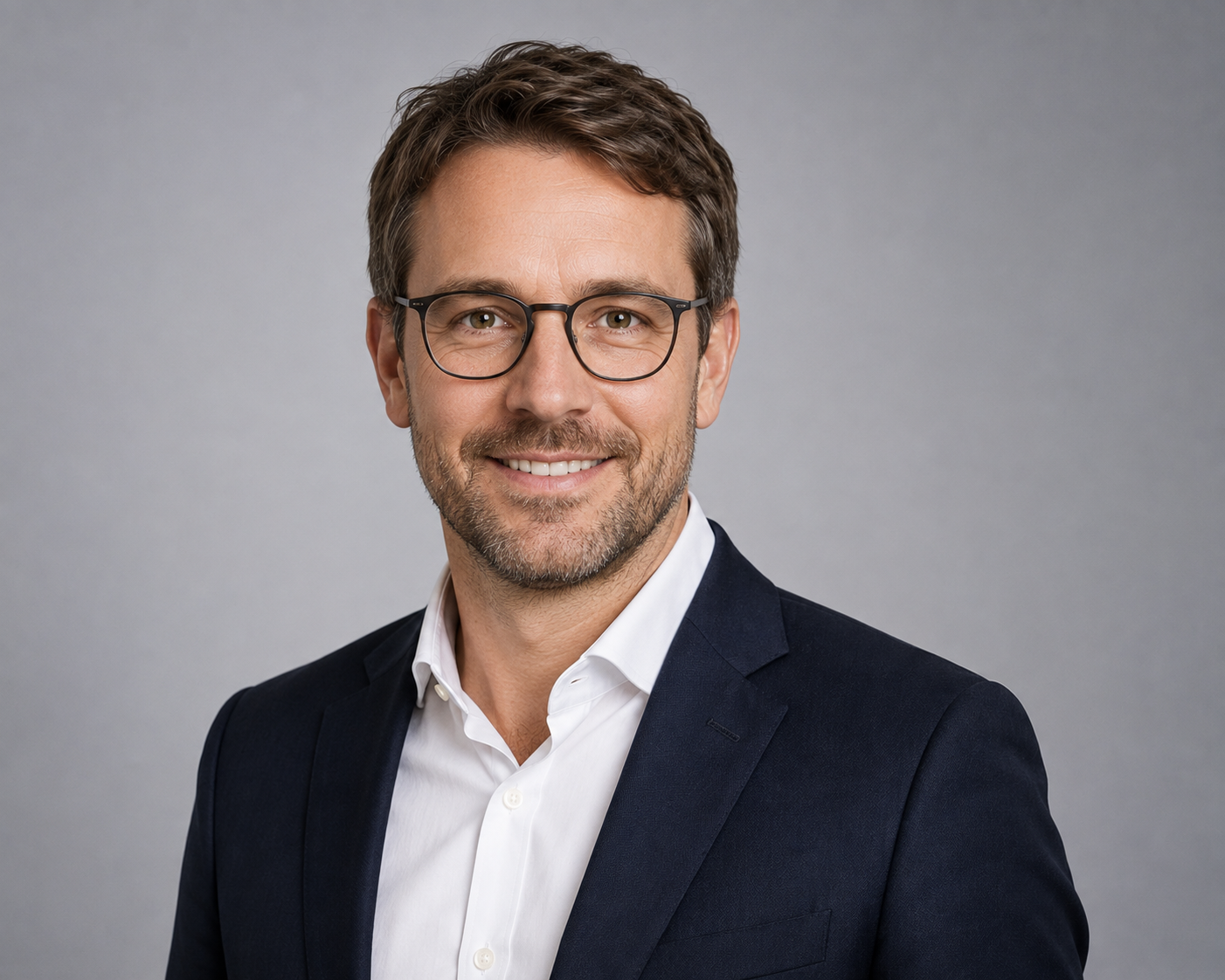 Dr. Thomas Becker